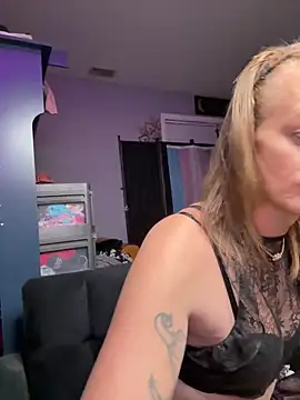 Cutetrans90 – webcam-show