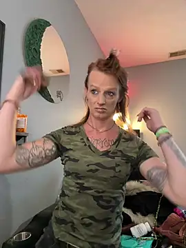 Show modela Cutetrans90 na web-kameri