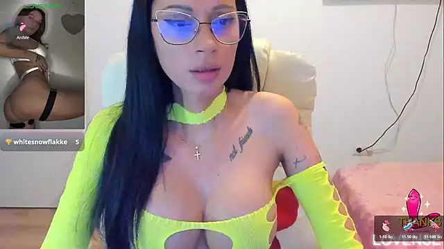 kissnicol32 Chat XXX live