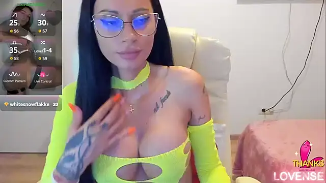 دردشة kissnicol32 الجنسية المباشرة