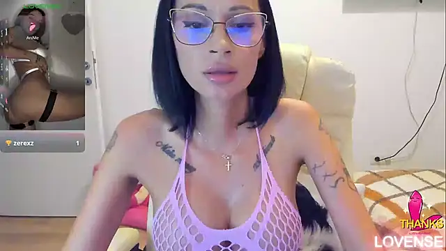 kissnicol32 Chat XXX in diretta