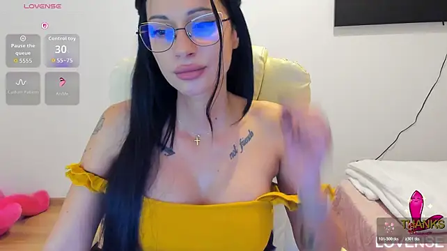 kissnicol32 XXX чат на живо