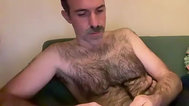 Brianjonest's Webcam Show