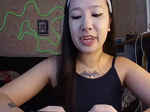 Chat +18 de Japabaixinha ao vivo