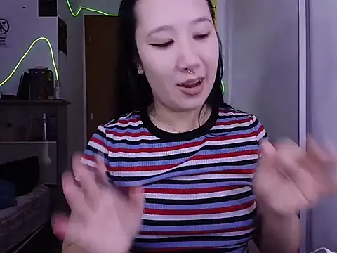 Japabaixinha's Live XXX Chat
