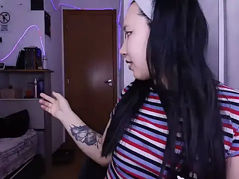 Japabaixinha Live XXX-chat