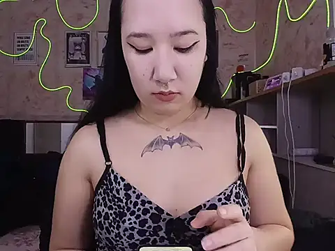Japabaixinha's Live XXX Chat
