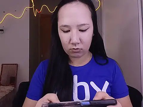 Chat +18 de Japabaixinha ao vivo