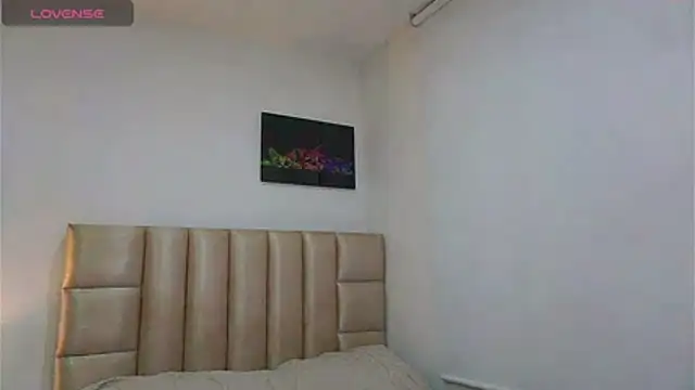 Živá chatovací místnost Phiamat_