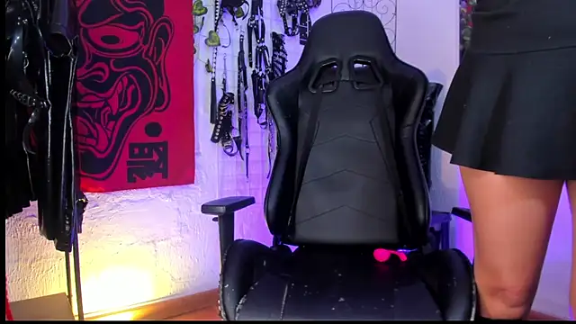 Agatha_BDSMn Webbikameraesitys