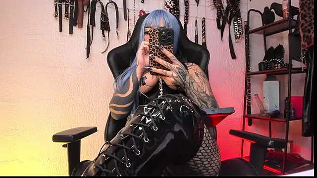 Agatha_BDSM's Live XXX Chat
