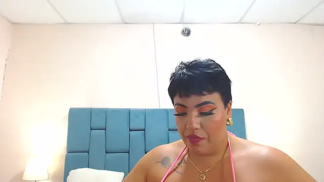 LeahMillerr's Webcam Show
