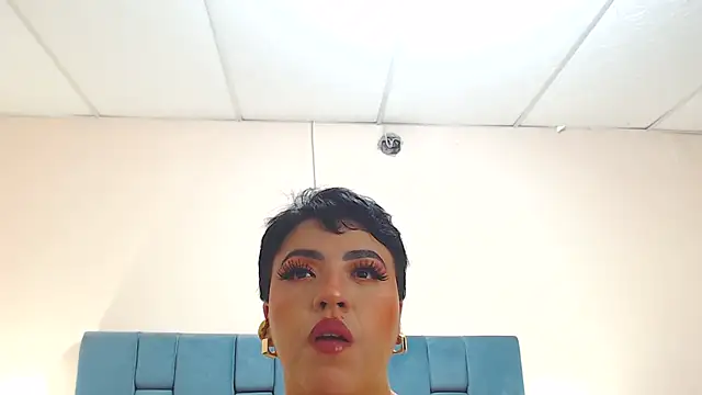 LeahMillerr XXX чат на живо