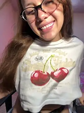 solecito_22's Live XXX Chat