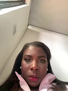 LoveQueen2 Live XXX Chat