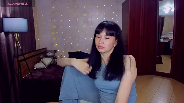 SheilaRare's Live XXX Chat