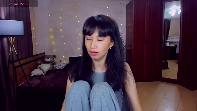 Chatroom XXX en direct de SheilaRare