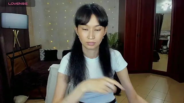 Živá chatovací místnost SheilaRare