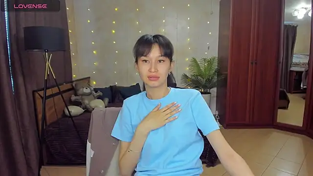 SheilaRare's Live XXX Chat
