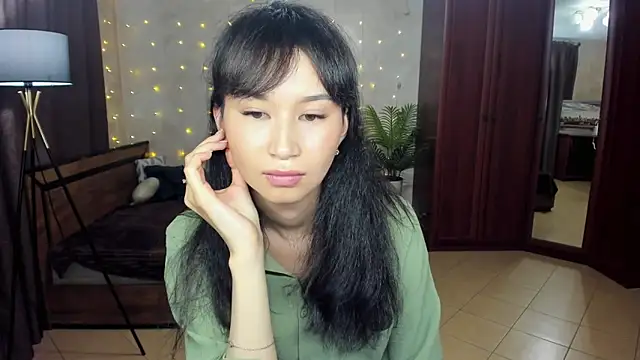 SheilaRare 即時 XXX 聊天
