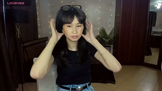 SheilaRare's Live XXX Chat