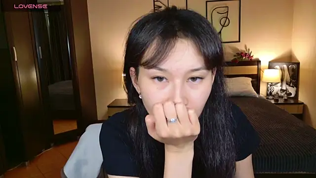 SheilaRare's Live XXX Chat
