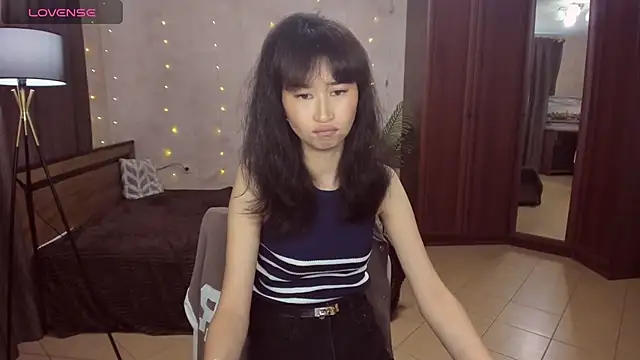 SheilaRare's Live XXX Chat