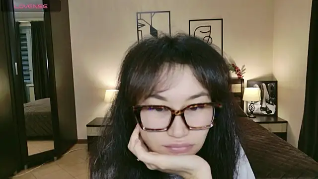 SheilaRare's Live XXX Chat