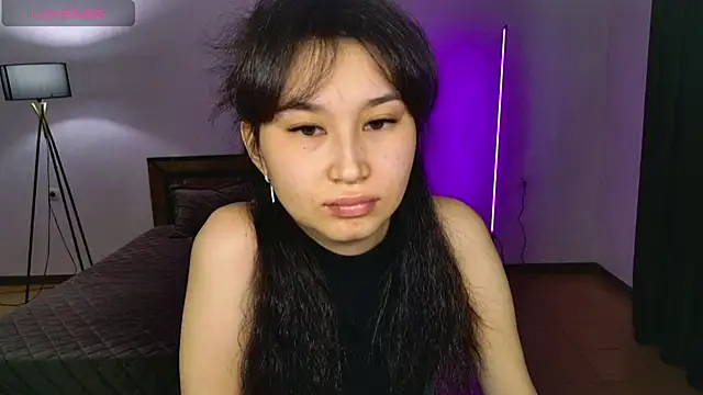 SheilaRare XXX чат на живо