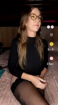 Deviance_xx Adlı Modelin Canlı XXX Sohbeti