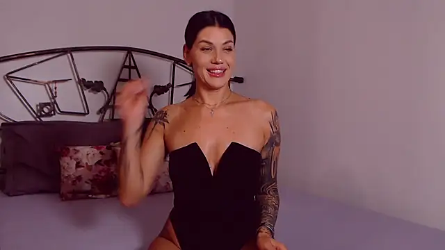 Živý XXX chat YvonneEverlee