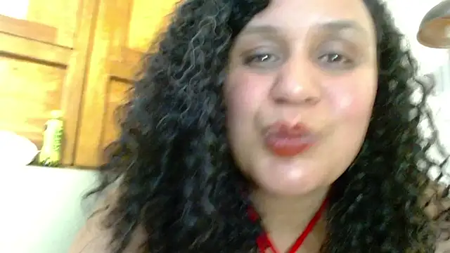 Danielaa_a Obrolan Langsung XXX