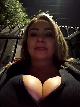 Show de Afroditecash na webcam