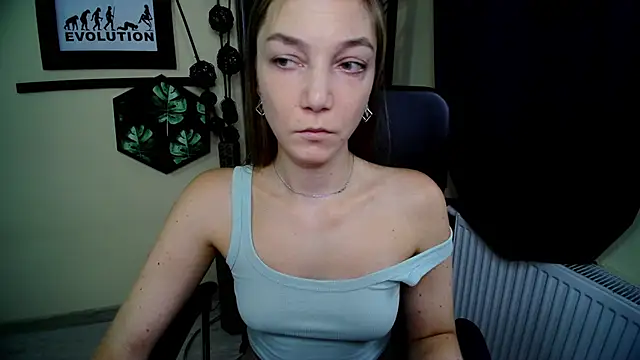 EmillyPlay Webcam show