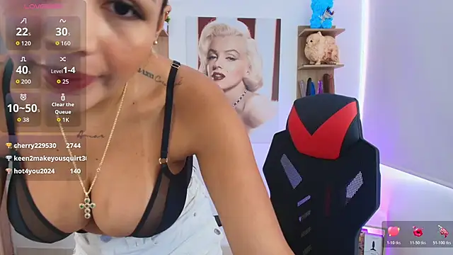 SALOOMEE__ Adlı Modelin Canlı XXX Sohbeti