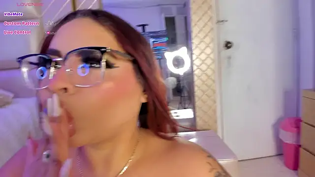 Pokazy przed kamerką – jimerestrep_