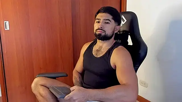 ethaanjones' Webcam Show