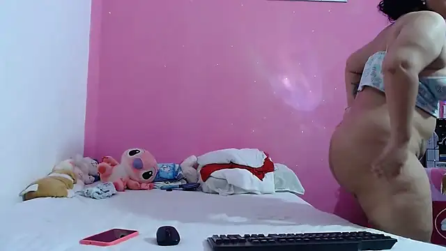 brunnette_hot 网络视讯表演