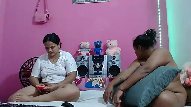 Živý XXX chat brunnette_hot