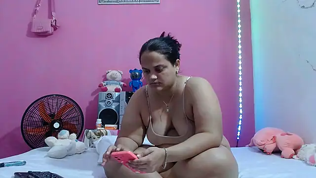 Webkamerová show brunnette_hot