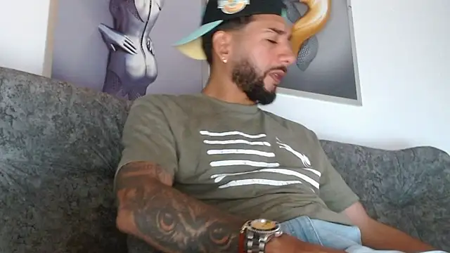 Show de LukasScott_ na webcam