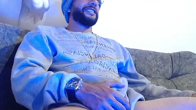 LukasScott_ Show in webcam