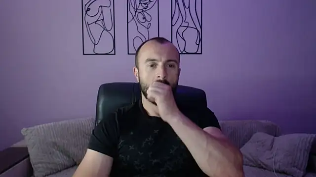 brindlefly6969 webcam show