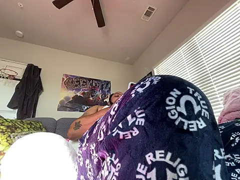 4EVAGLACIERS Webcamshow