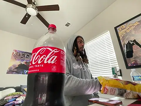 4EVAGLACIERS Webcamshow