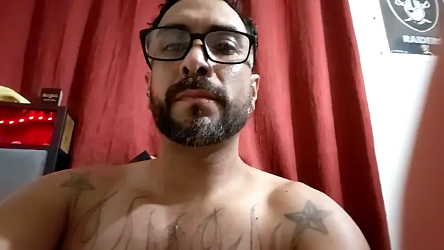Forbidden_daddy's Webcam Show