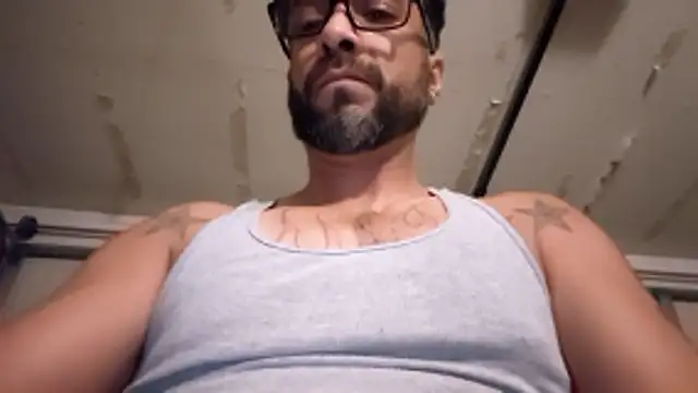 Forbidden_daddy Show Webcam