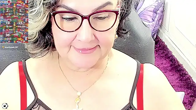 cataleya_mom Webcam Show