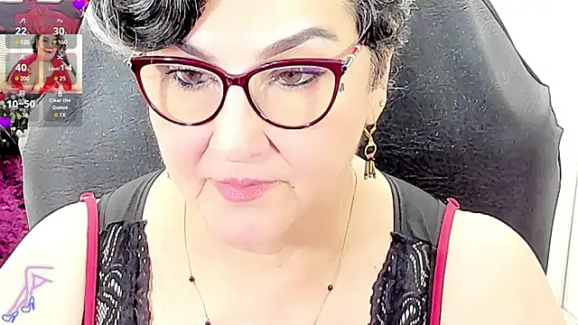 cataleya_mom Show in webcam