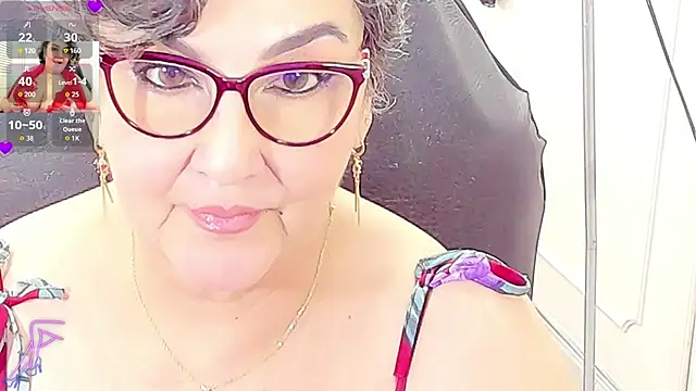 cataleya_mom Show in webcam